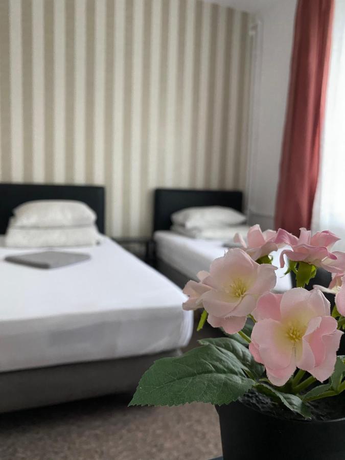 Pastel Guest Rooms Varsóvia Exterior foto